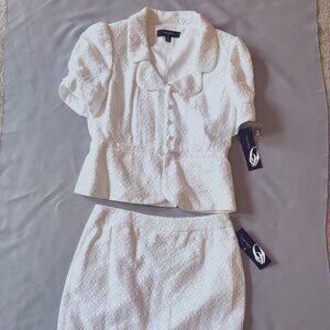 NINE WEST Lace Skirt Suit – Size 8P